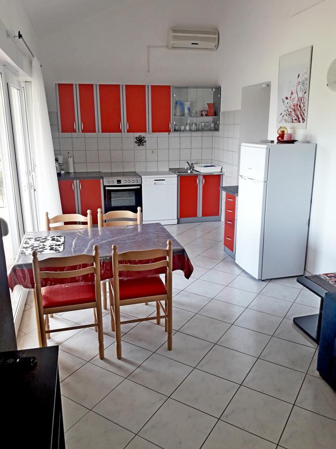 Relax & Enjoy - Apartment